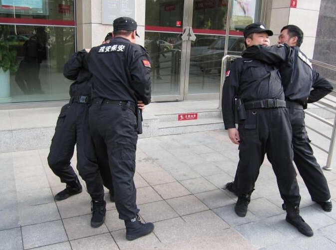 保安公司 巡邏崗巡查時應(yīng)注意的事項(xiàng)