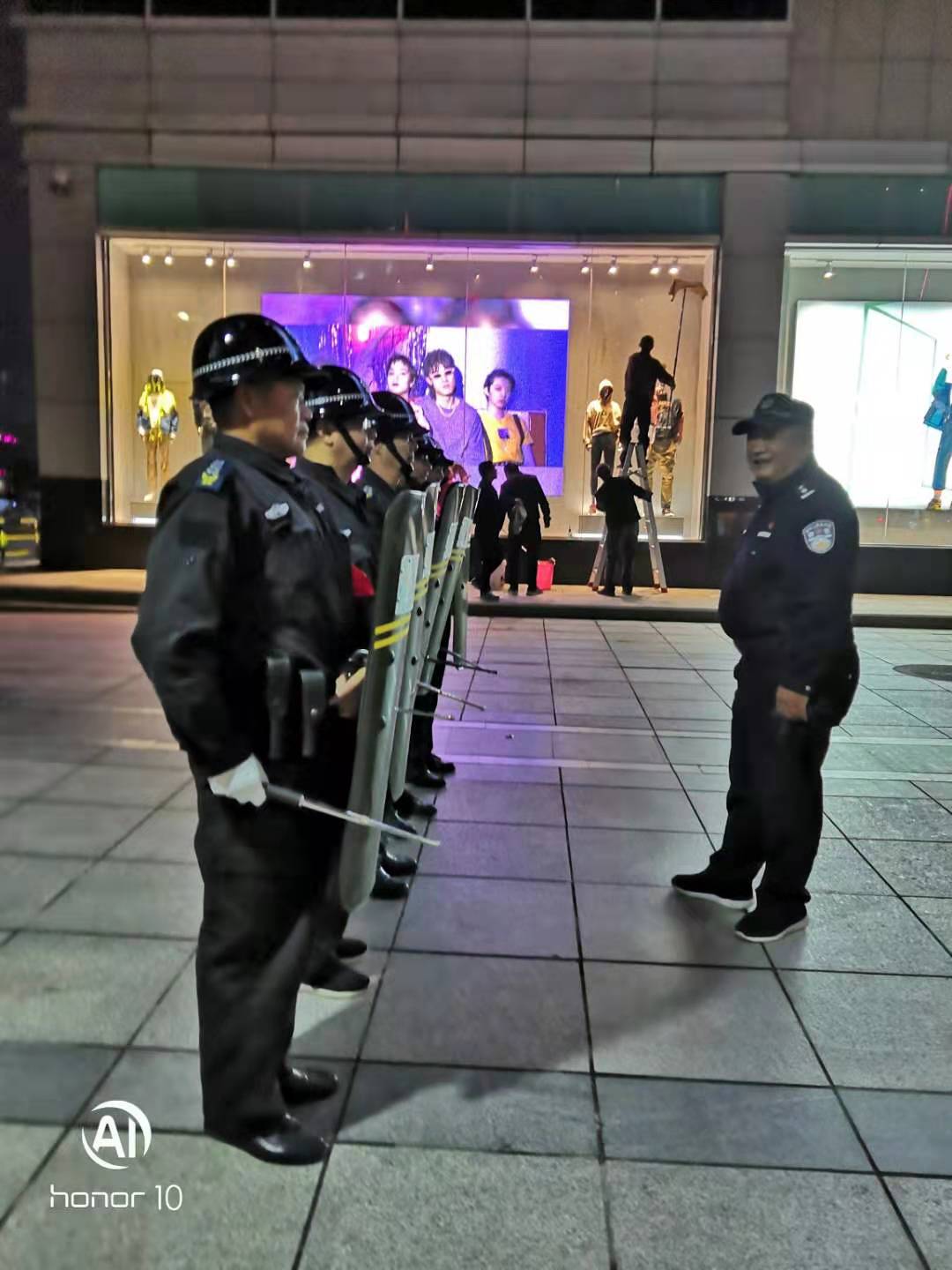 大家知道保安員是什么嗎？下面跟著襄陽戎安的介紹一起了解下吧！